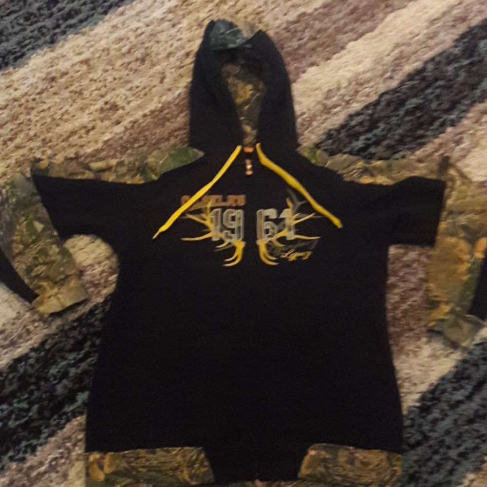 Cabelas hoodie